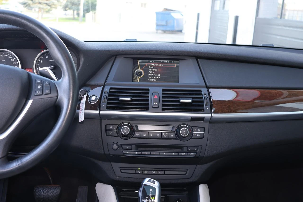 BMW X6 xDrive35i MPACKAGE* Keyless* Premium audio* PANO* , снимка 12 - Автомобили и джипове - 53817416