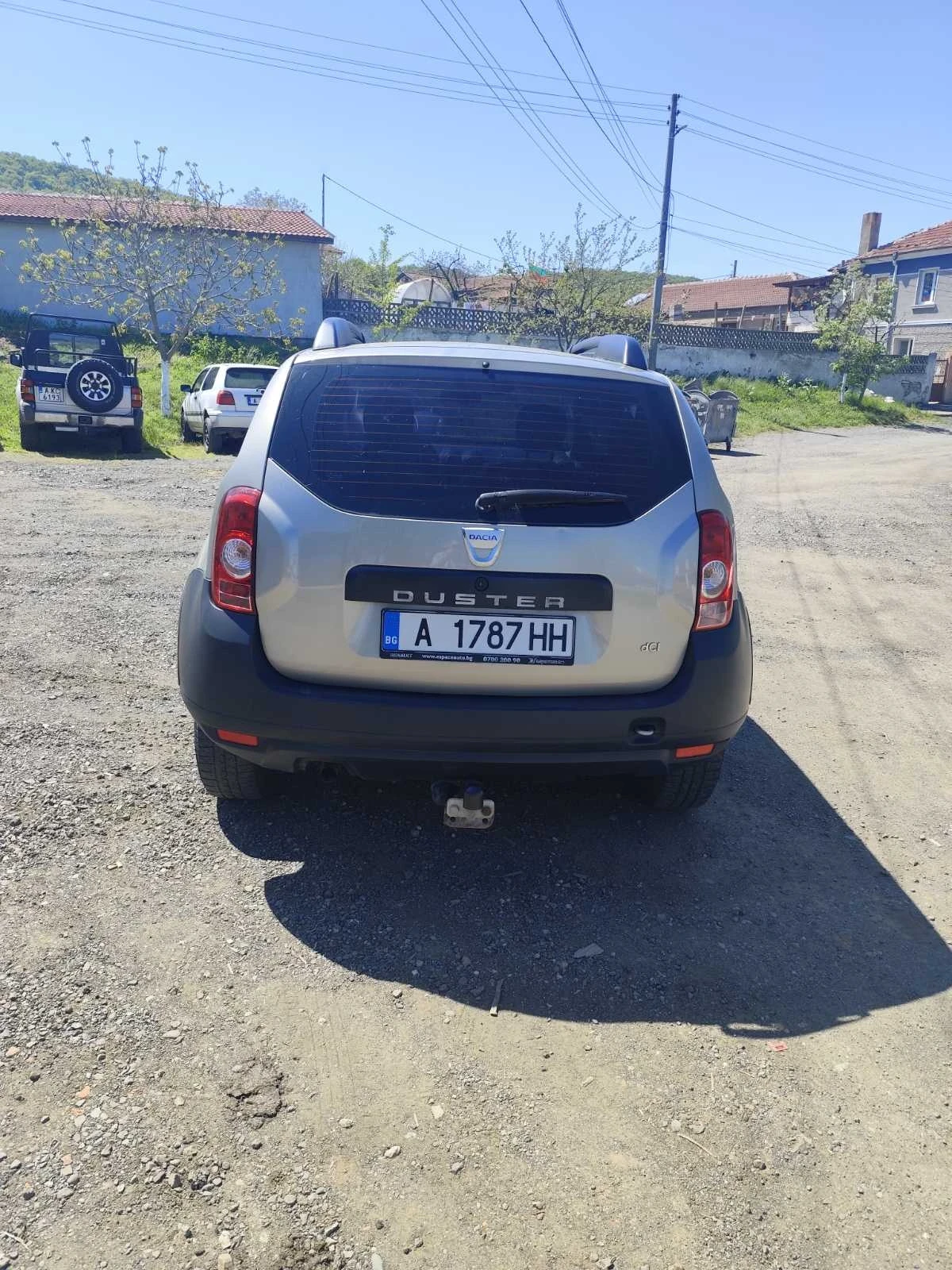 Dacia Duster 1.5 dci, снимка 4 - Автомобили и джипове - 54972082