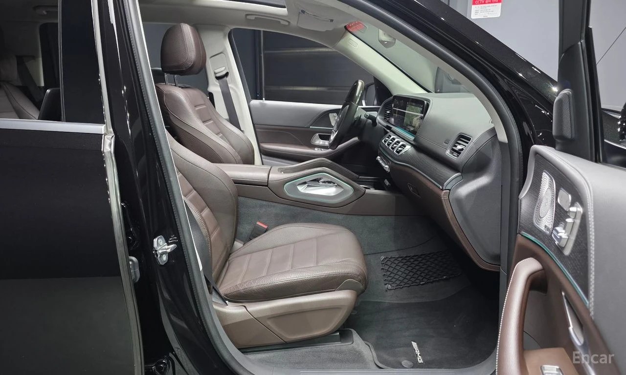 Mercedes-Benz GLS580 AMG* LINE* BURMESTER* ОБДУХВАНЕ* ДИСТРОНИК* МАСАЖ*, снимка 11 - Автомобили и джипове - 55004250
