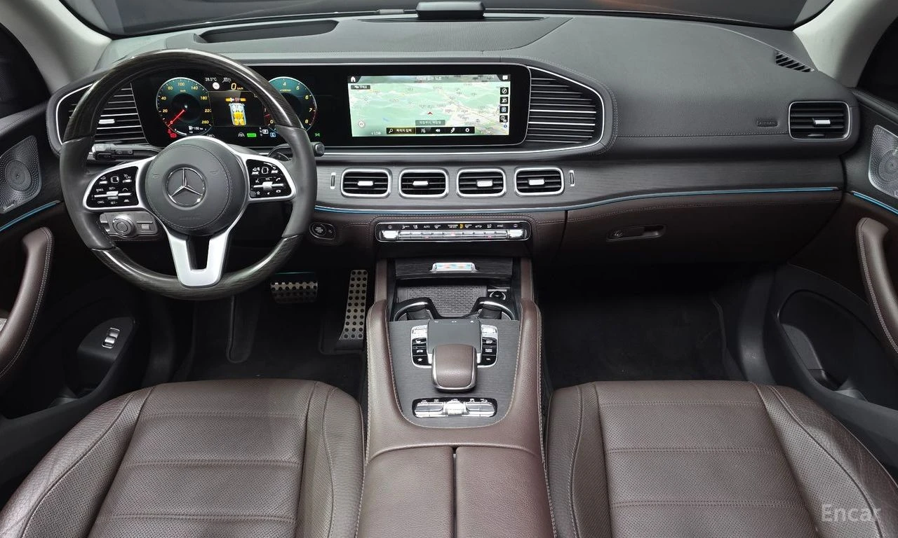 Mercedes-Benz GLS580 AMG* LINE* BURMESTER* ОБДУХВАНЕ* ДИСТРОНИК* МАСАЖ*, снимка 6 - Автомобили и джипове - 55004250