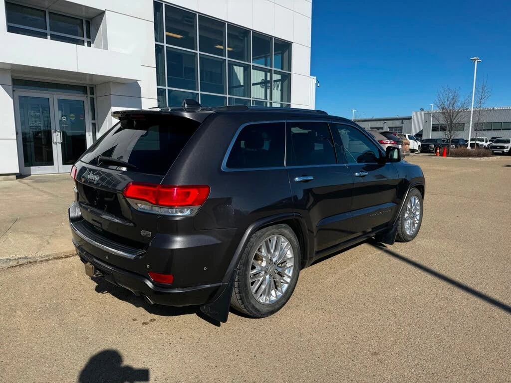 Jeep Grand cherokee OVERLAND* 4X4* FULL* DIST* КРАЙНА ЦЕНА ДО БЪЛГАРИЯ, снимка 4 - Автомобили и джипове - 55013053