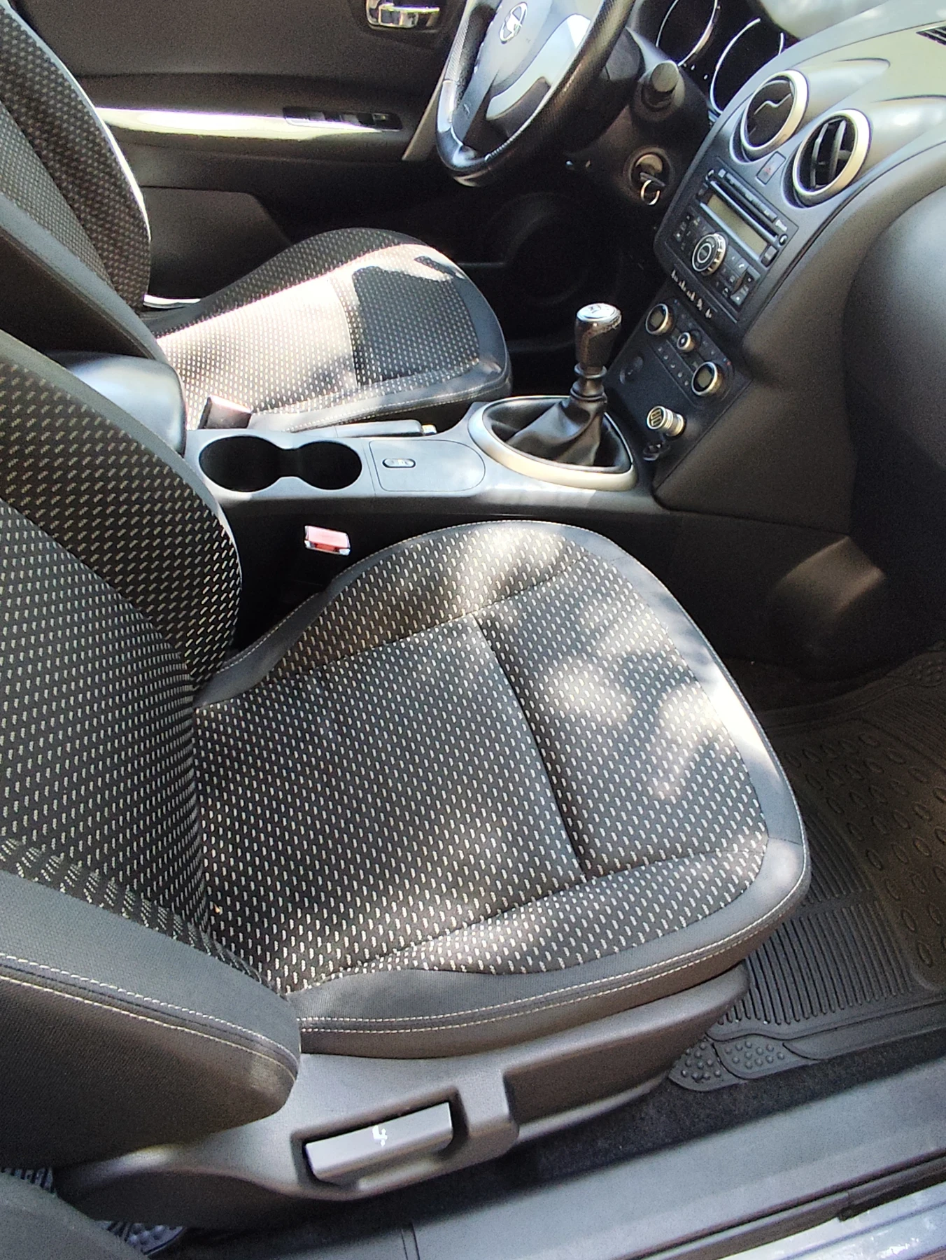 Nissan Qashqai Предно предаване , снимка 4 - Автомобили и джипове - 55436357