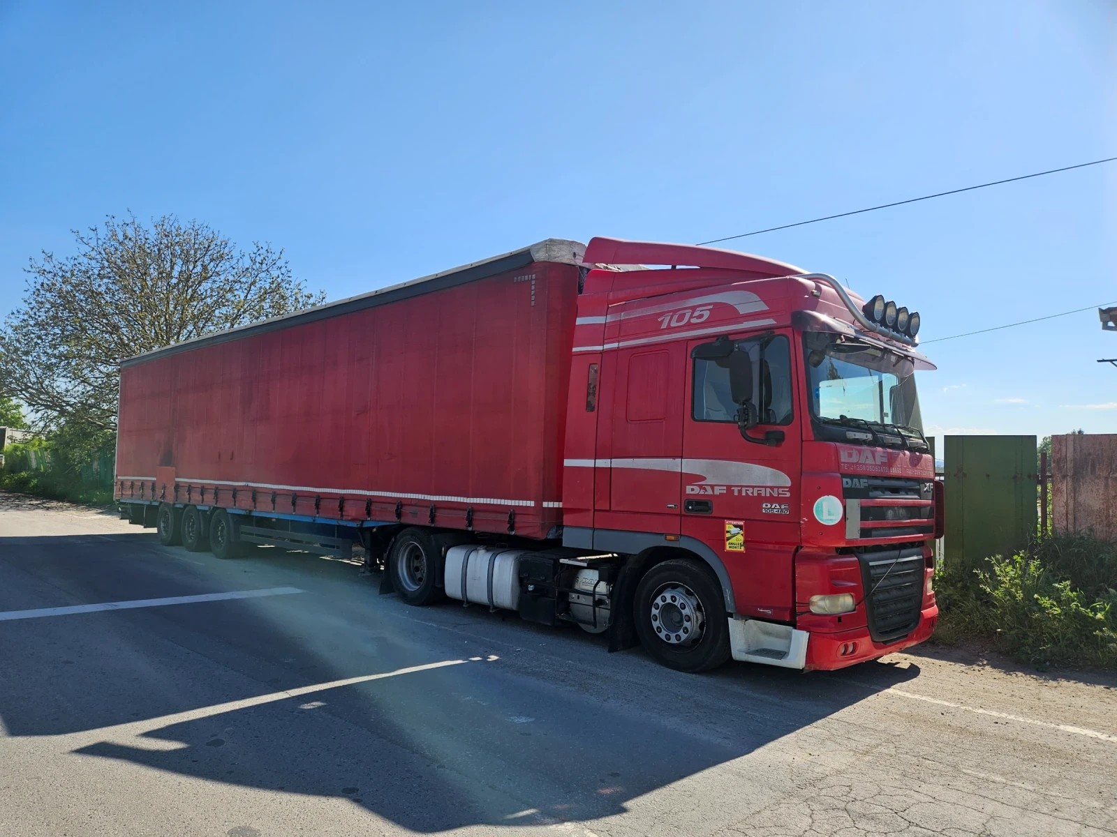 Daf XF 105 за композицията, снимка 2 - Камиони - 54508570