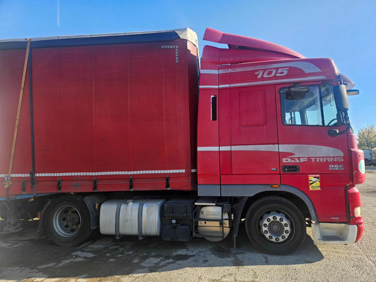 Daf XF 105 за композицията, снимка 3 - Камиони - 54426623