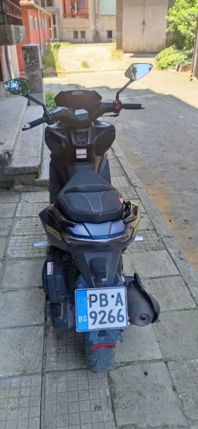 Lexmoto Scooters Aura 125, снимка 2