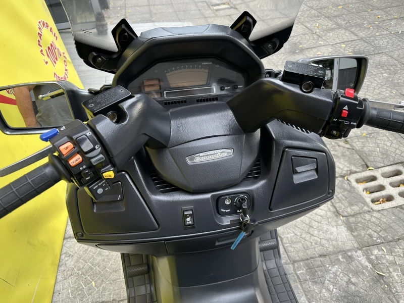 Suzuki Burgman 650 ABS- LIZING , снимка 10 - Мотоциклети и мототехника - 51848840