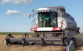 Обява за продажба на Комбайн Rostselmash VEKTOR  420 ~66 000 лв. - изображение 1