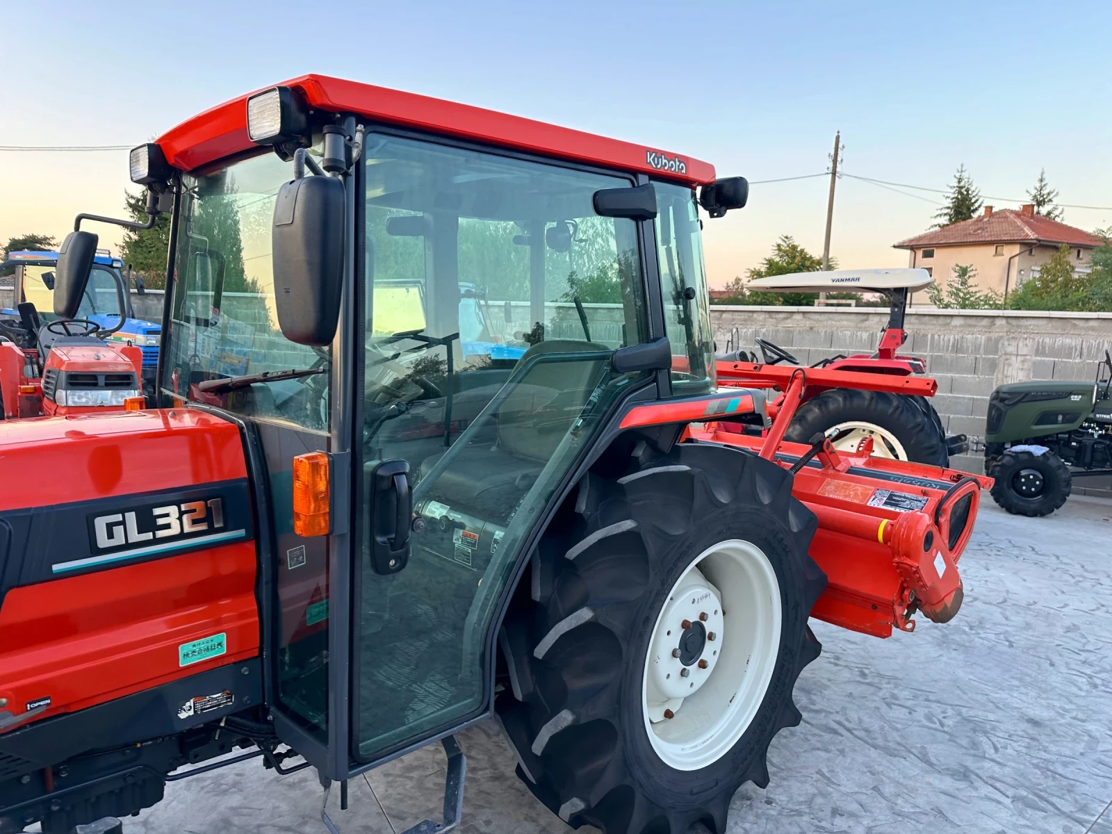 Трактор Kubota GL321 - изображение 8