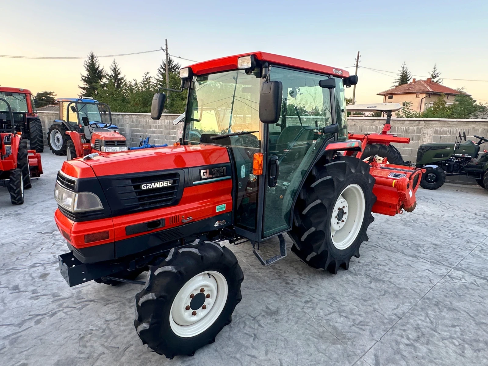 Трактор Kubota GL321 - изображение 5