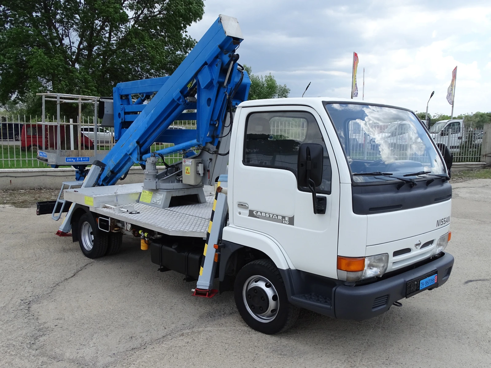 Автовишка Друга марка NISSAN CABSTAR-* PSF 20/2Z* , снимка 12 - Индустриална техника - 54701984