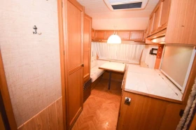 Каравана Hobby De luxe 450, снимка 16