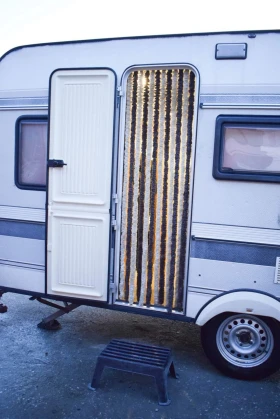 Каравана Hobby De luxe 450, снимка 9