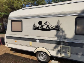 Каравана Hobby De luxe 450, снимка 1