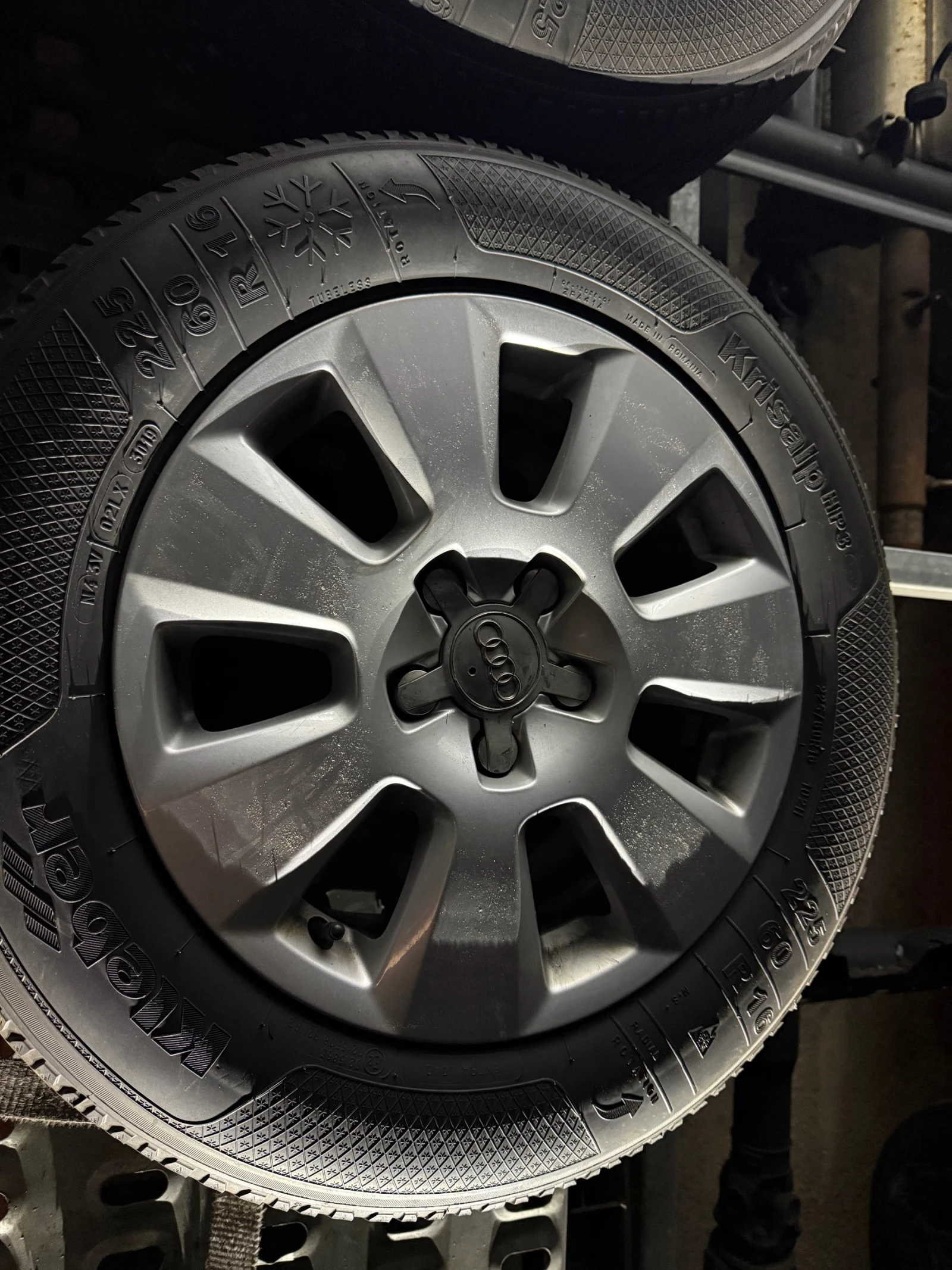 ���� � ������ 225/60R16 �� Audi | Mobile.bg � ����������� 5