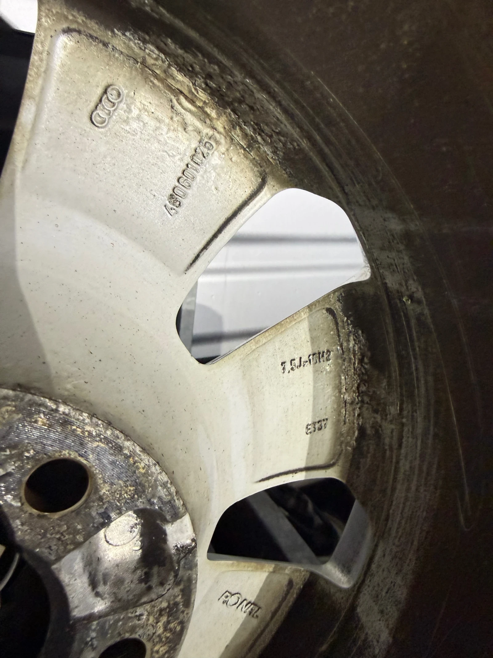 ���� � ������ 225/60R16 �� Audi | Mobile.bg � ����������� 8