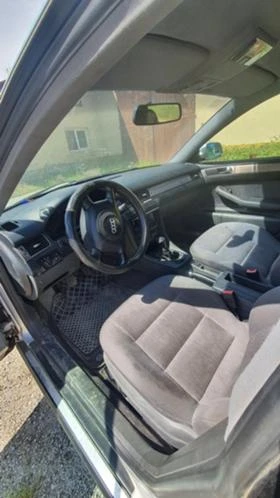 Audi A6 2.4 бензин , снимка 7