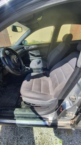 Audi A6 2.4 бензин , снимка 5