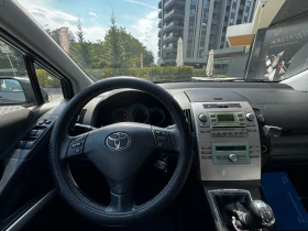 Toyota Corolla verso, снимка 10