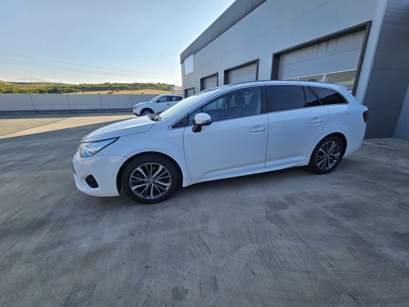 Toyota Avensis 2.0 D-4D / 143.к.с/ 6 ск, снимка 8 - Автомобили и джипове - 46801485