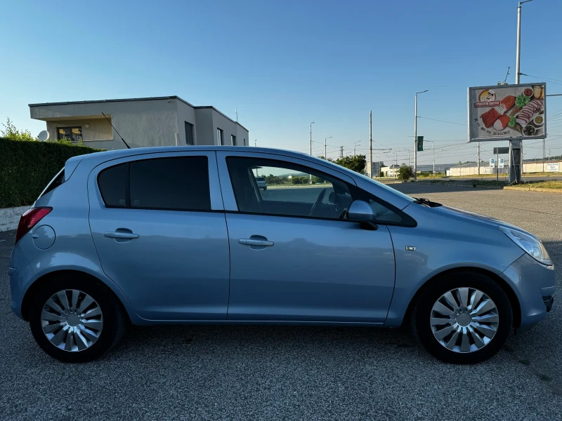 Opel Corsa 1.2I/АВТОМАТИК/65000КМ, снимка 6 - Автомобили и джипове - 47153880