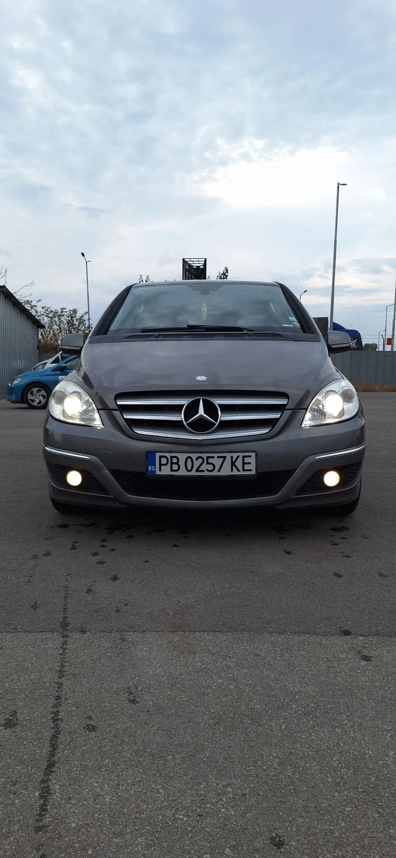 Mercedes-Benz B 180, снимка 7 - Автомобили и джипове - 47169679