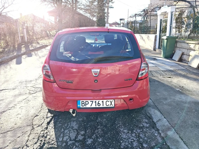 Dacia Sandero, снимка 5 - Автомобили и джипове - 48099319