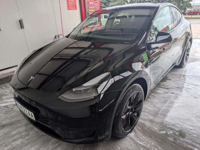 Tesla Model Y SR+ , снимка 2 - Автомобили и джипове - 48413967