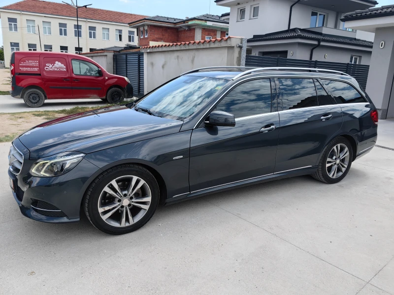 Mercedes-Benz E 200, снимка 2 - Автомобили и джипове - 50507873