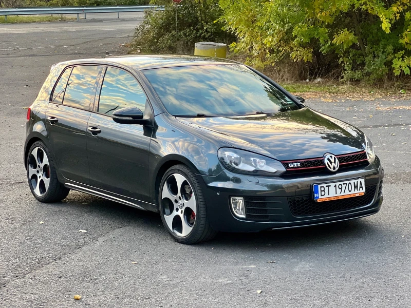 VW Golf 2.0 Gti, снимка 2 - Автомобили и джипове - 52471105