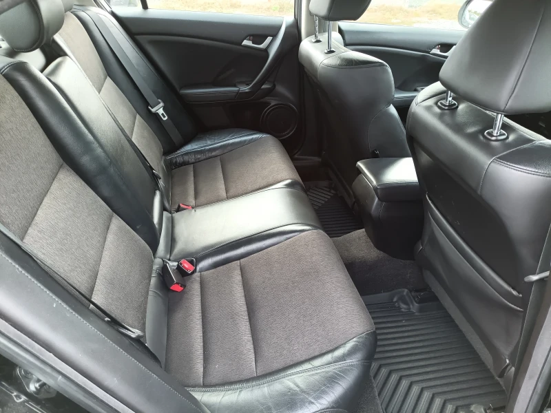 Honda Accord 2.4 type s , снимка 11 - Автомобили и джипове - 52381242