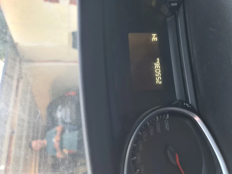 Peugeot 308 Лек, снимка 9 - Автомобили и джипове - 52553565