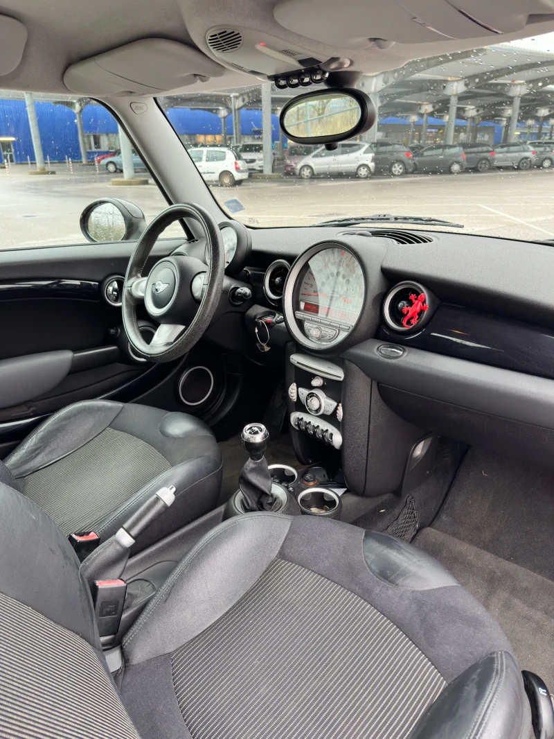 Mini Cooper 1, 6 D, снимка 9 - Автомобили и джипове - 52575009