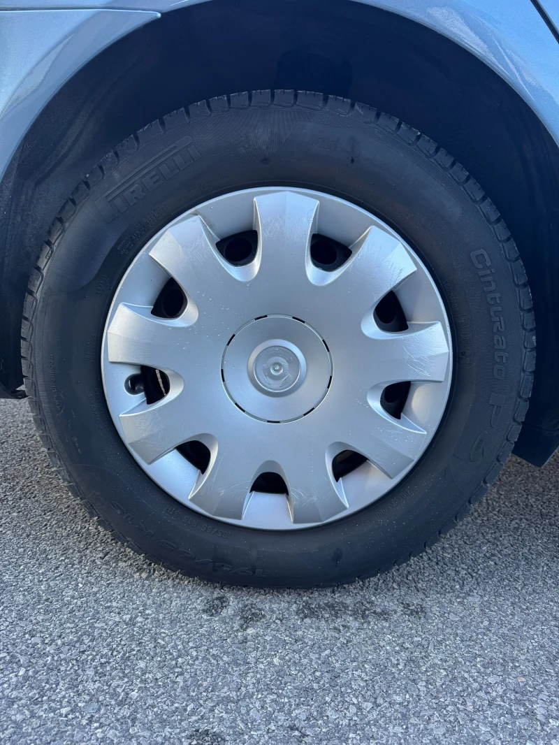 Skoda Octavia 1.6 I НОВ ВНОС, снимка 15 - Автомобили и джипове - 52750098