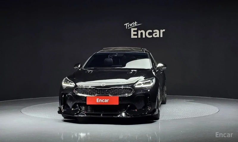 Kia Stinger, снимка 3 - Автомобили и джипове - 53459405