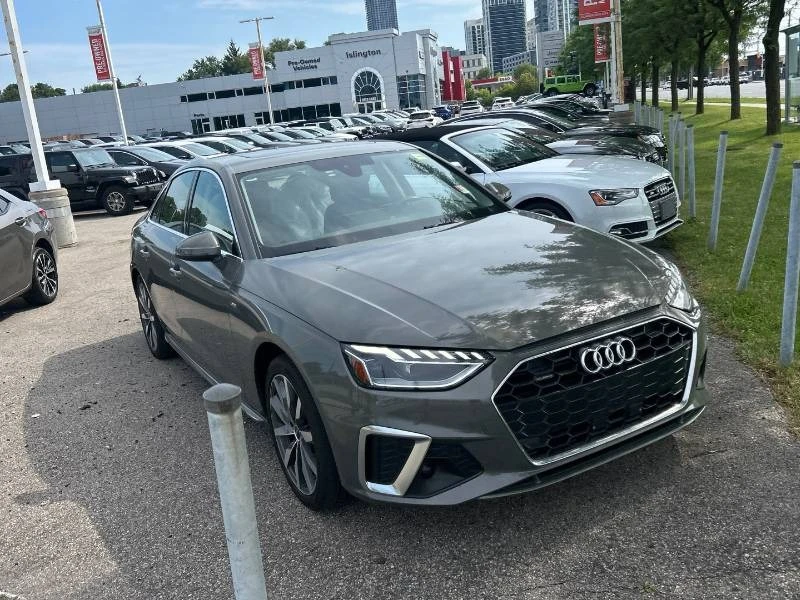 Audi A4 * Progressiv * Комплект гуми * CARFAX , снимка 2 - Автомобили и джипове - 55268163