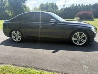BMW 335 XDrive35i* HARMAN KARDON* ПОДГРЕВ* KEYLESS* CARFAX, снимка 4 - Автомобили и джипове - 55495944