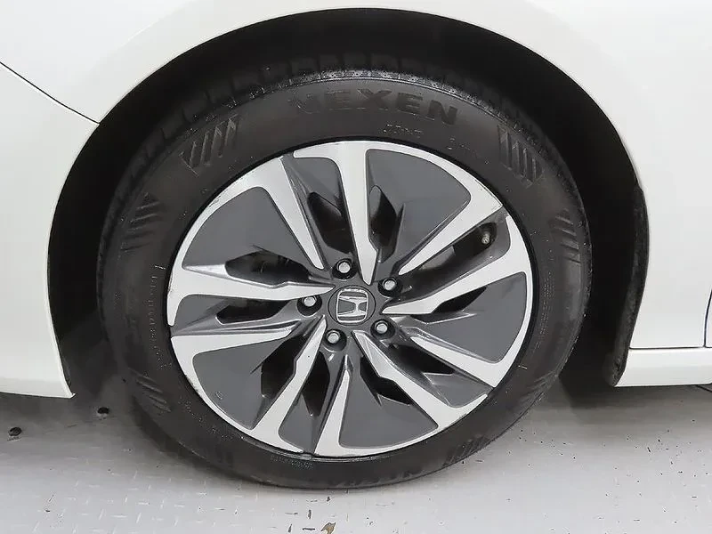 Honda Accord 2.0 Hybrid Touring, снимка 5 - Автомобили и джипове - 55921895
