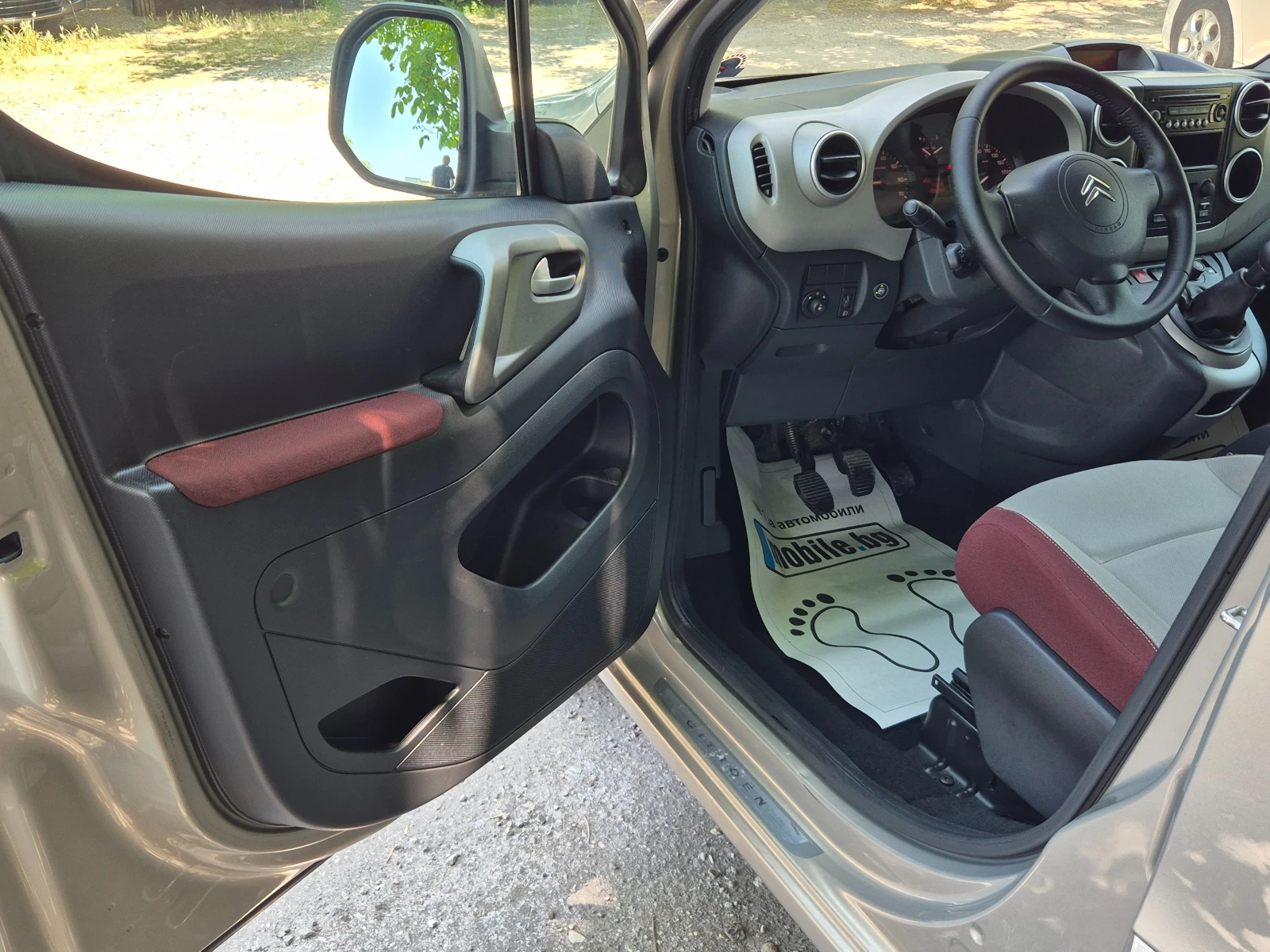 Citroen Berlingo MULTISPACE ПЪТНИЧЕСКО 1.6i ГАЗ-БЕНЗИН  - изображение 7