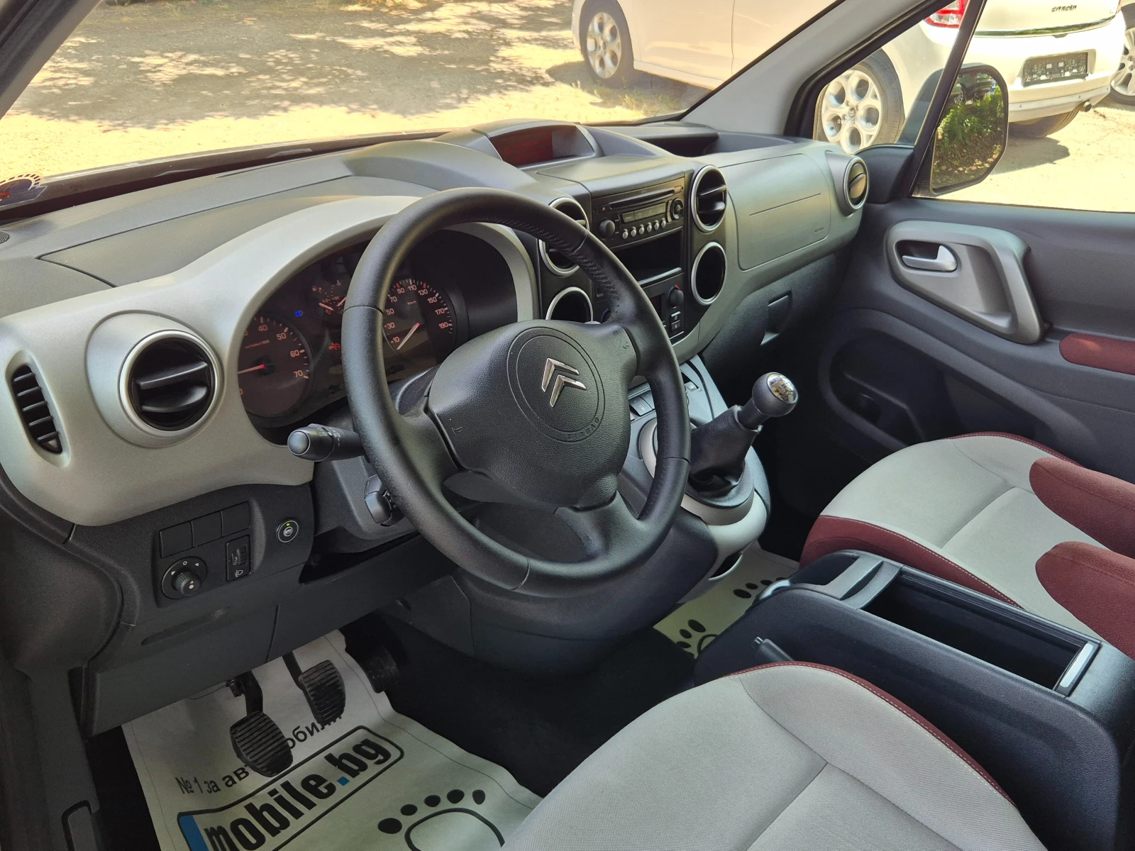 Citroen Berlingo MULTISPACE ПЪТНИЧЕСКО 1.6i ГАЗ-БЕНЗИН  - изображение 8