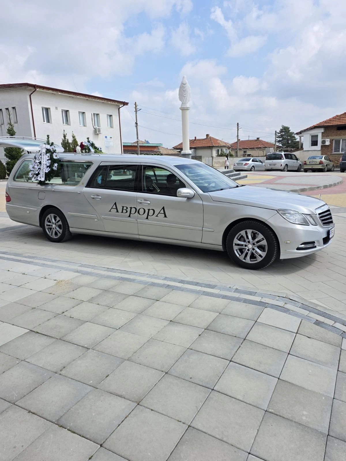 Mercedes-Benz E 270 катафалка - изображение 2
