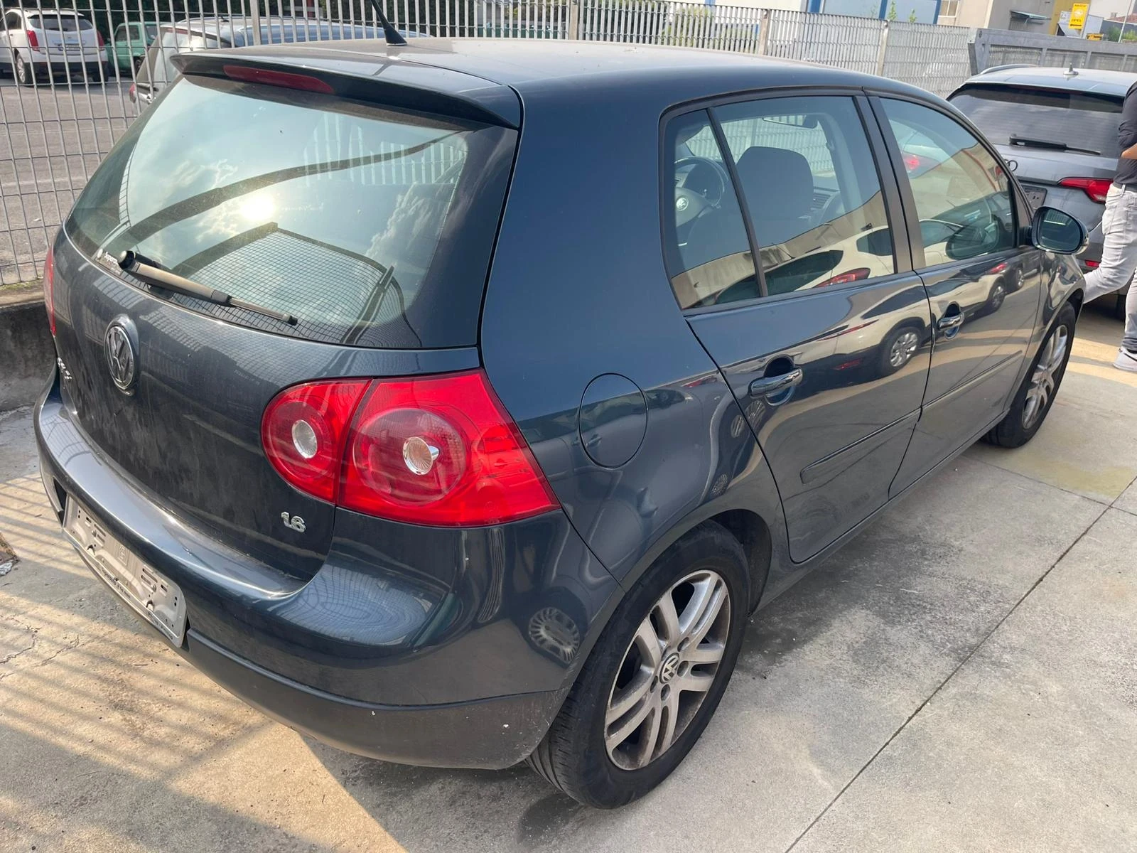 VW Golf 1.6.i - изображение 4