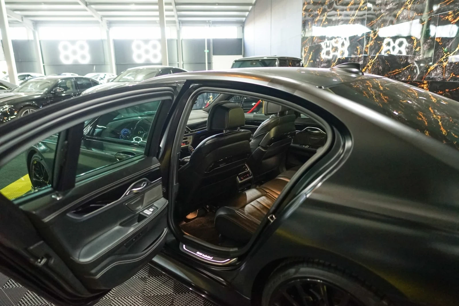 BMW 750 D XDRIVE BLACK FIRE EDITION 1OF150 ������ 100% | Mobile.bg � ����������� 15