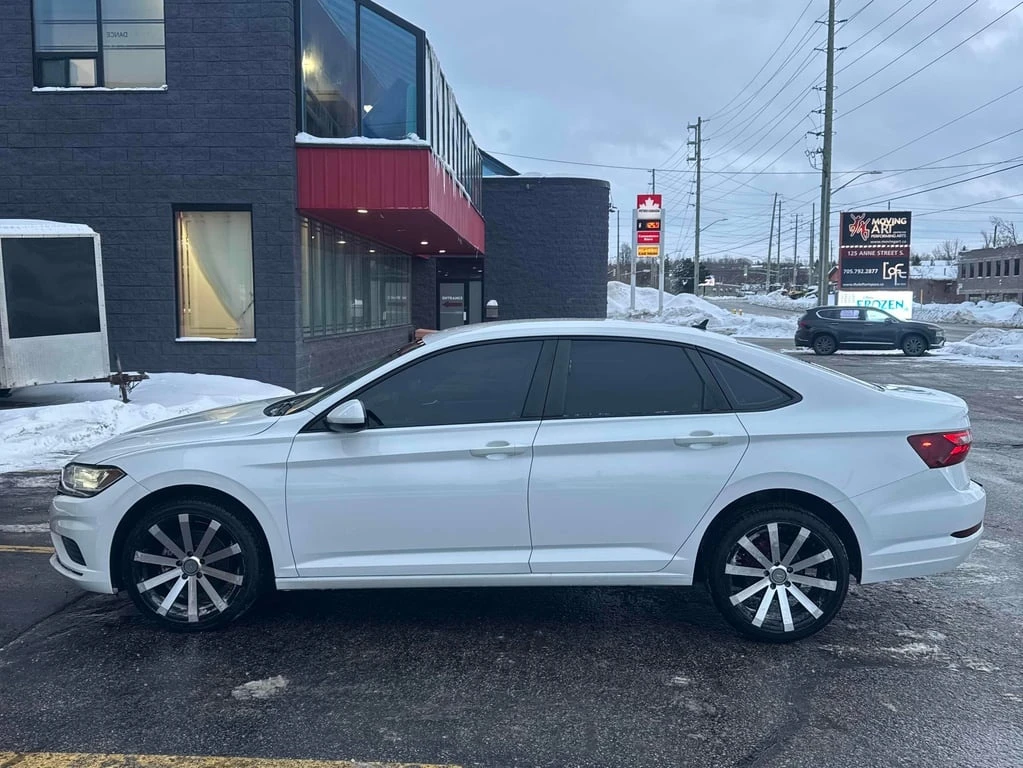 VW Jetta * Comfortline * CARFAX * БЕЗ ПЪРВОНАЧАЛНА ВНОСКА - изображение 2