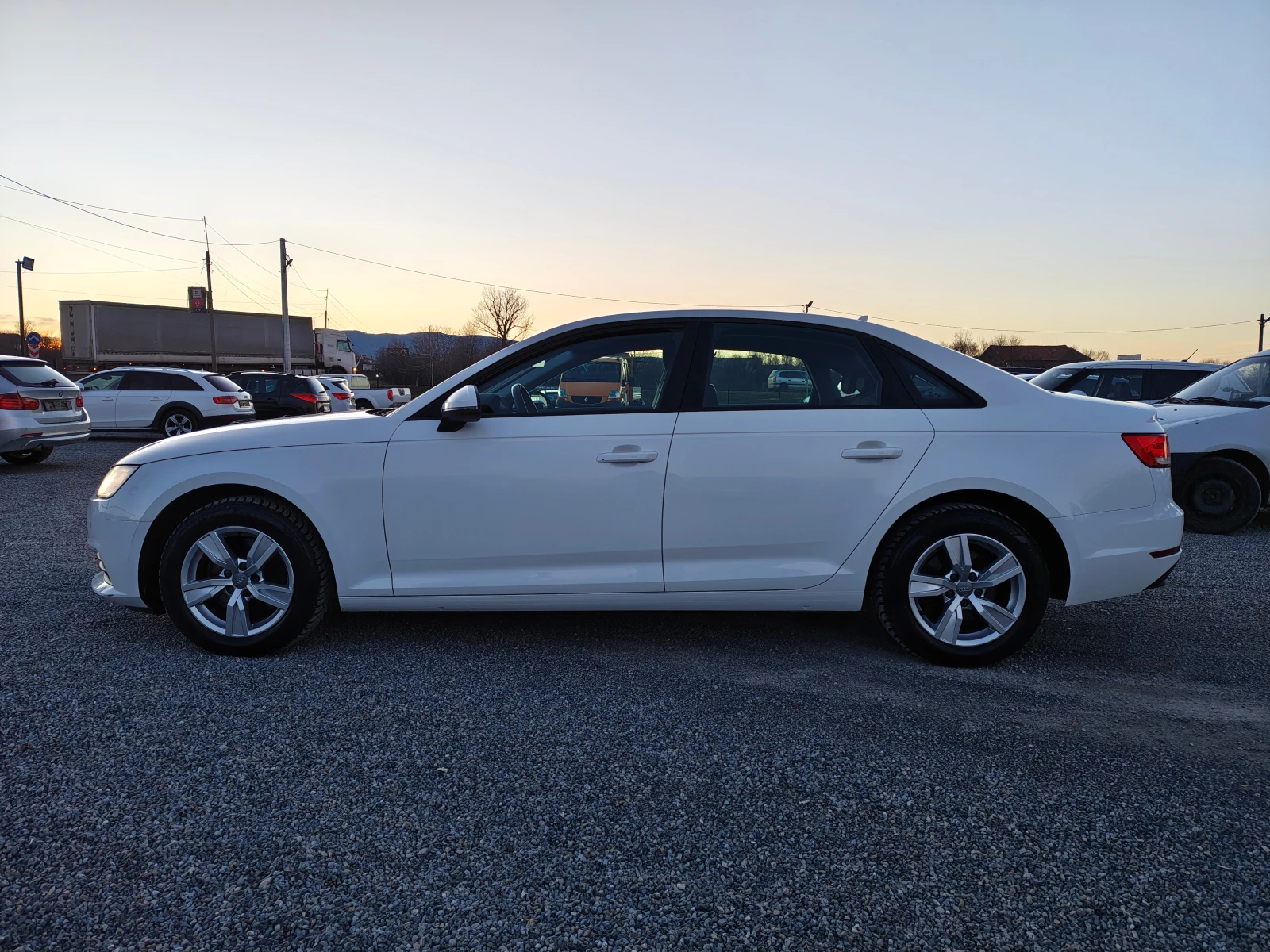 Audi A4 2.0 TDI - изображение 7