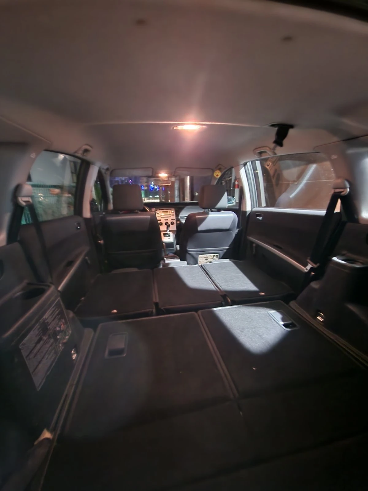 Toyota Corolla verso 1.8 VVT-i , снимка 13 - Автомобили и джипове - 53851212