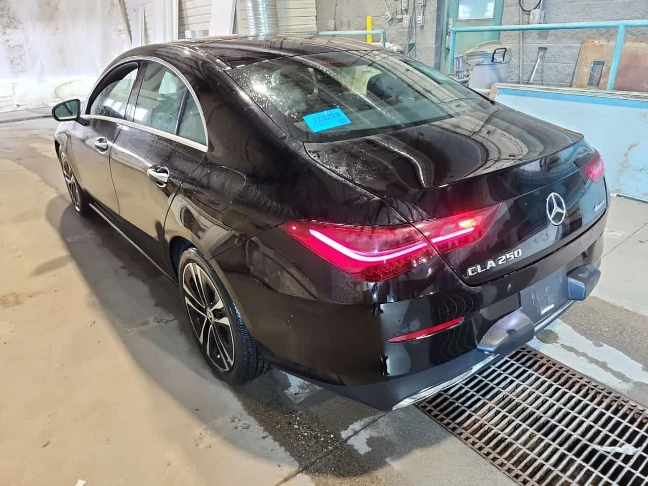 Mercedes-Benz CLA 250 4MATIC * AMG PACK* ПОДГРЕВИ* ПАНОРАМА* , снимка 4 - Автомобили и джипове - 54133700