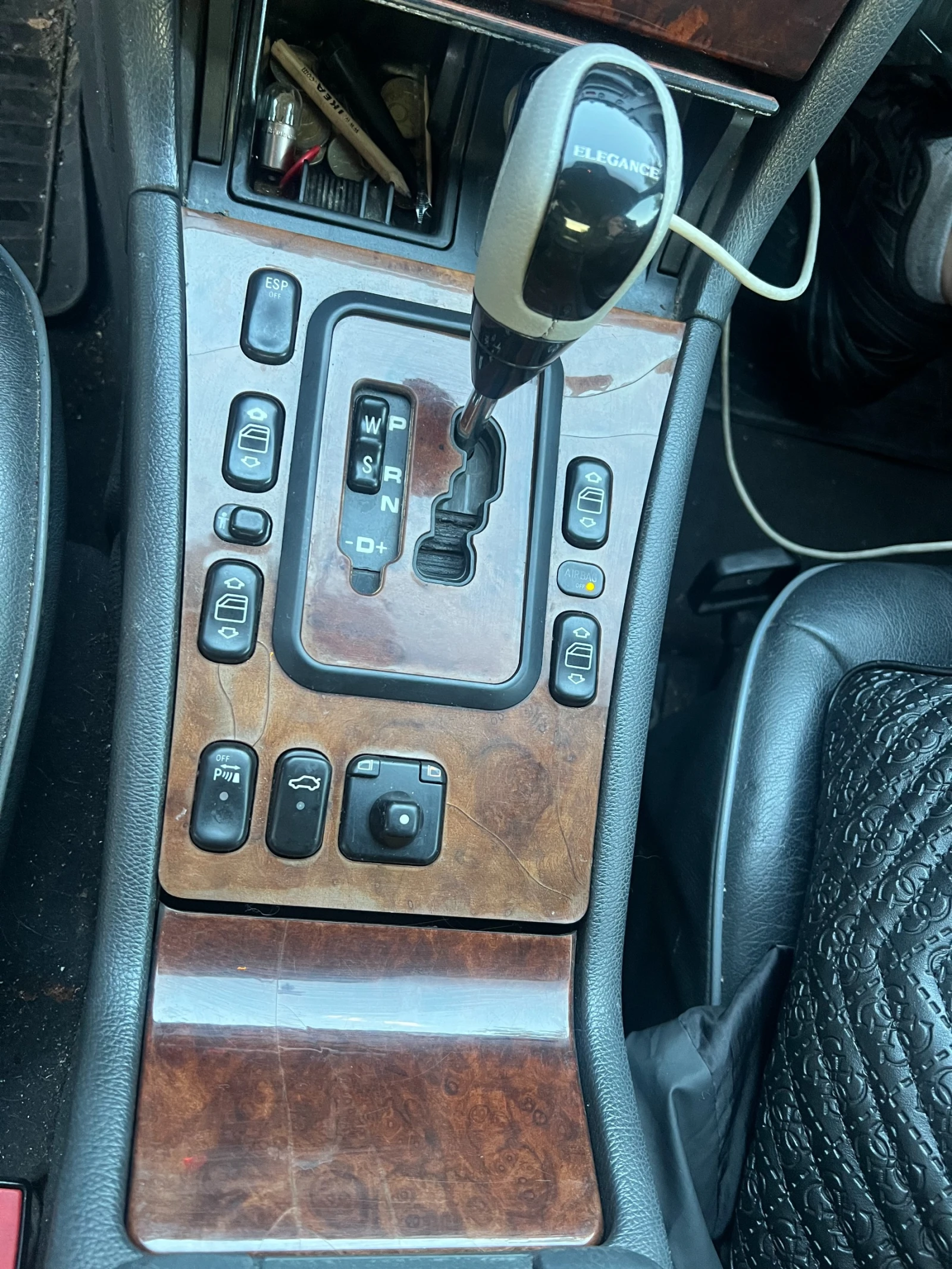 Mercedes-Benz E 270 2.7 CDI facelift, снимка 11 - Автомобили и джипове - 54304236