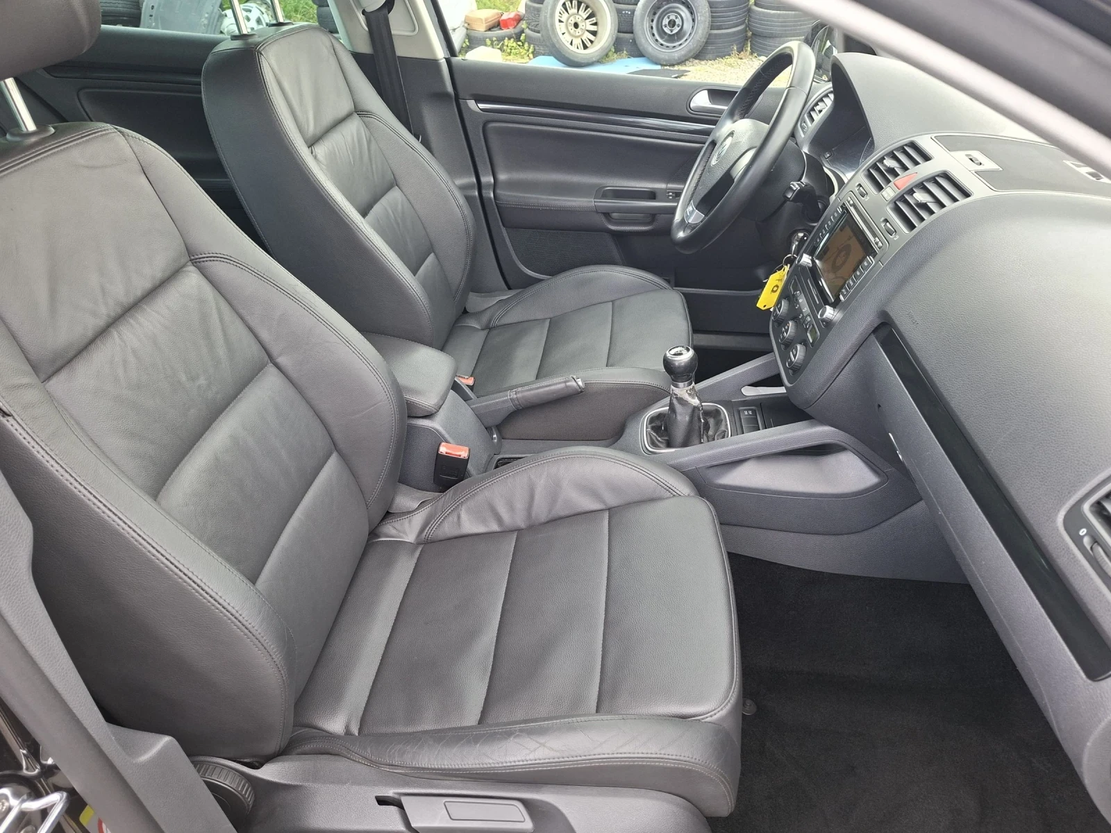 VW Golf 2, 0D-GT NAVI 4x4 8кл, снимка 11 - Автомобили и джипове - 54346276