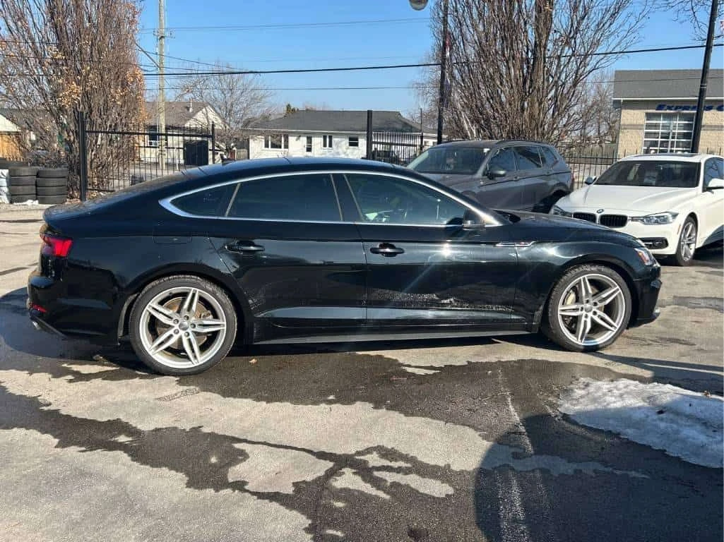 Audi A5 S-Line* Technik * CARFAX * ОПЦИЯ ЗА ФИНАНСИРАНЕ, снимка 3 - Автомобили и джипове - 55040322