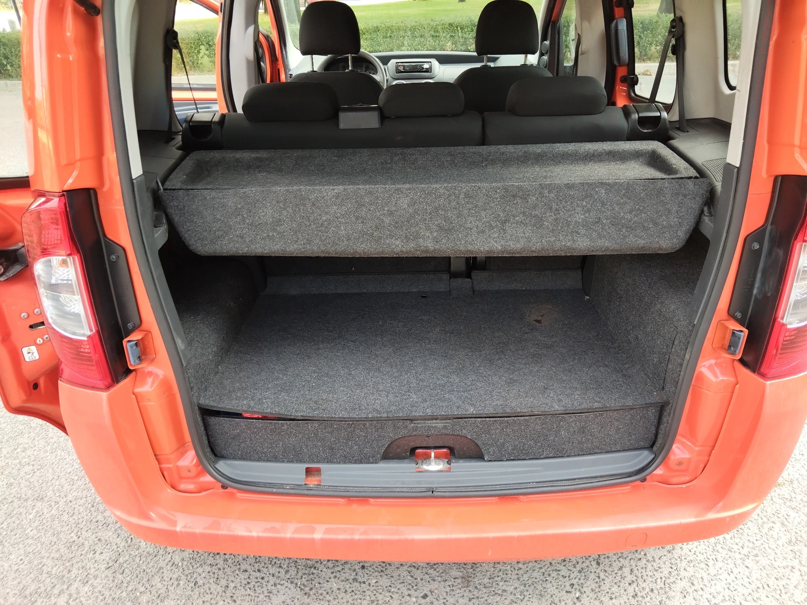 Fiat Qubo 1, 4i 78ps фабричен МЕТАН, снимка 14 - Автомобили и джипове - 55783565